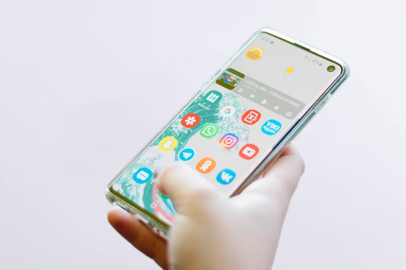 Happy app users